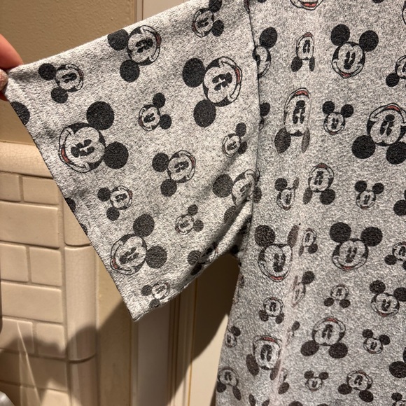 Gray Disney Mickey Mouse Pajama Top Size S (runs big) - Picture 5 of 8